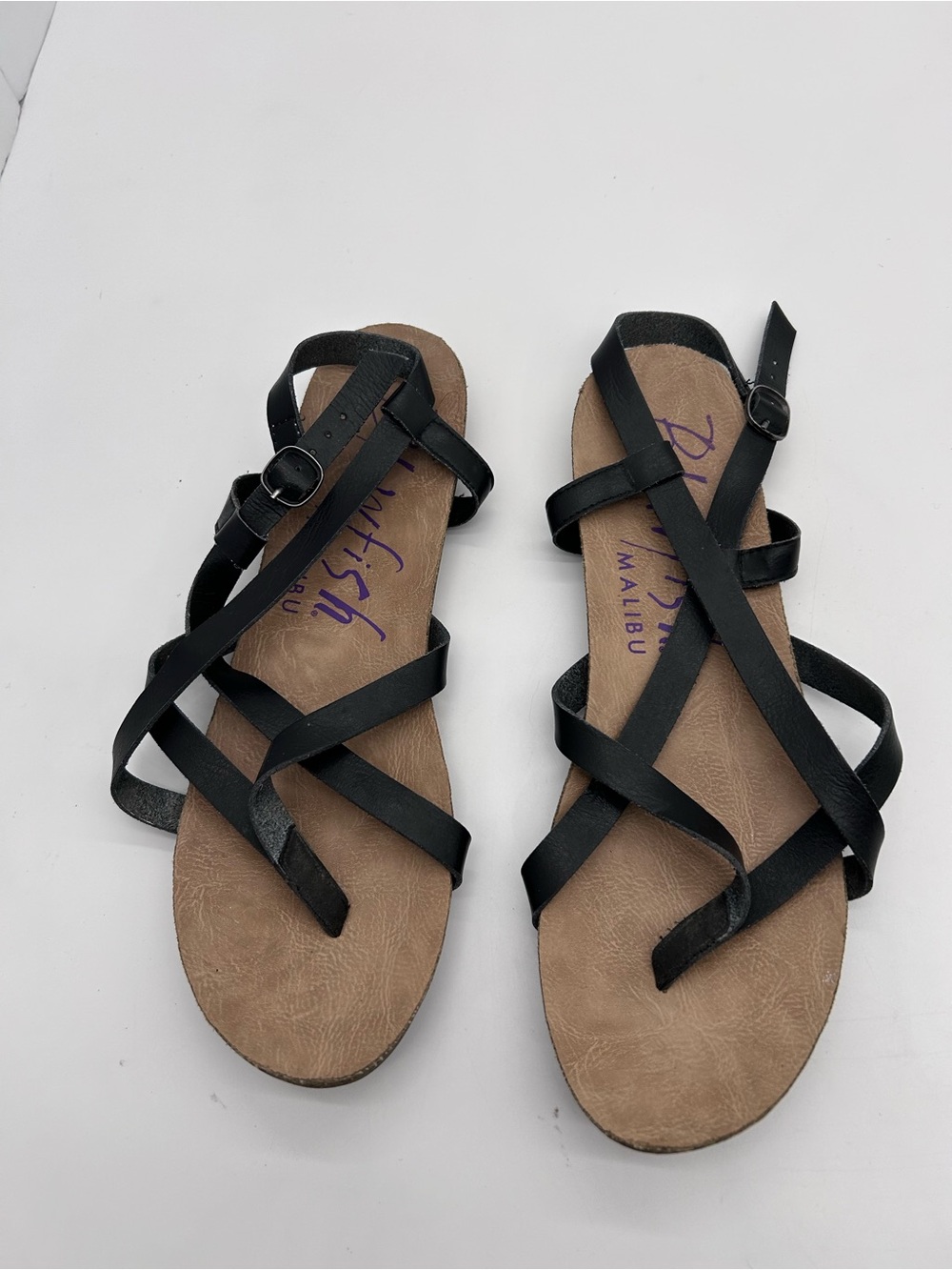 Blowfish Malibu Women’s Granola Sandals Featuring Criss Cross Straps size 10